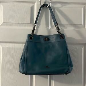 EUC COACH Turnlock Edie Shoulder Bag Slate Blue